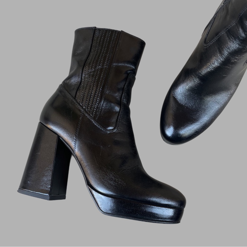 Sezane Black Ankle Boots with Chunky Heel - Picture 16 of 16